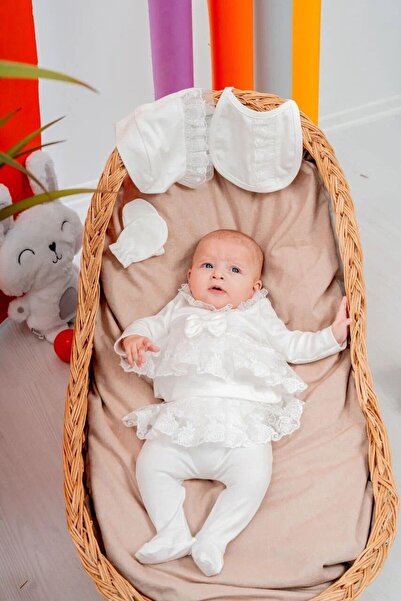 MİNİBORN Luxury Lace Detailed Cotton 5-Piece Baby Girl Hospital Discharge Set