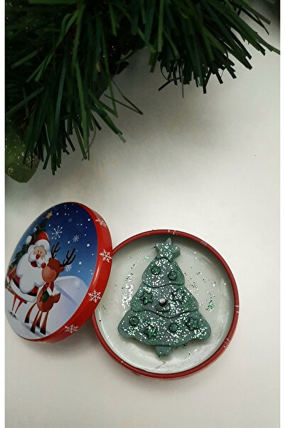 ArtINA esmaraldchic Scented candle in a Christmas box with fir tree, cedar and citronella scent, handmade, soy wax