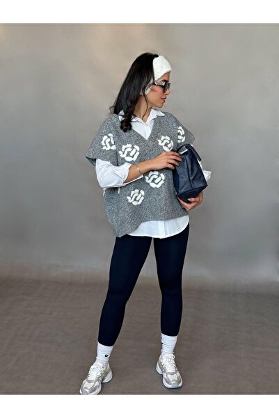 Lavanta Tekstil Rose Embroidered Shirt Sweater Set