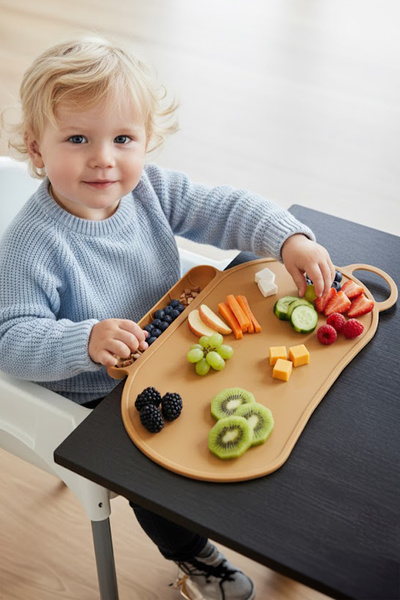 Stork NoSpill BLW Beslenme Matı – Kaymaz, Dökülmez, Silikon Bebek Yemek Servisi Katlanabilir & Taşınabilir