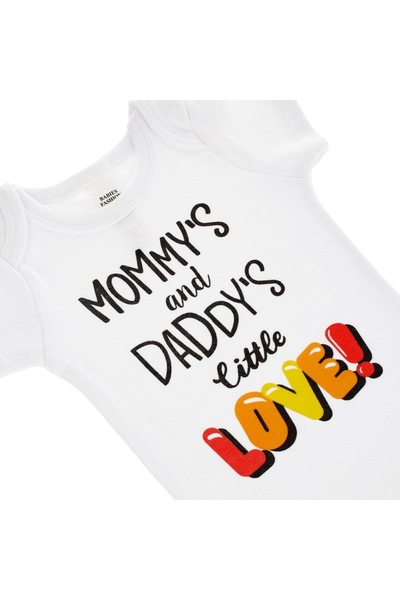 OEM white cotton bodysuit "mommy's and daddy's little love" for babies