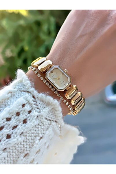 Ferrucci Steel Strap Minimal Case Women's Wristwatch 3 Atm Water Resistant 2 Years Warranty