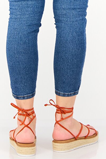 Nine West Women Candid Tie Closure Sandal, Medium Red