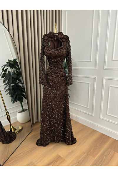 TREN Full-Sequin Floor-Length Gown with Transparent Sleeves and Keyhole Back for Elegant Celebrations