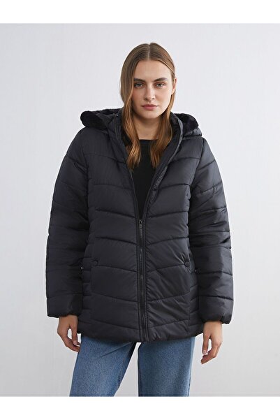 LC Waikiki Lcw Eco Fur Hooded Women's Puffer Coat