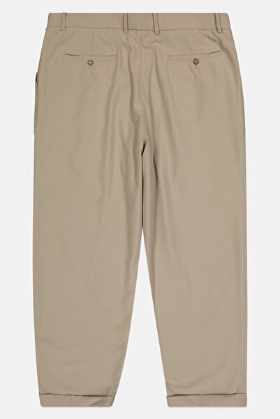 Greg Norman Men Regular Fit Plain Twill Chino Pants, Tan