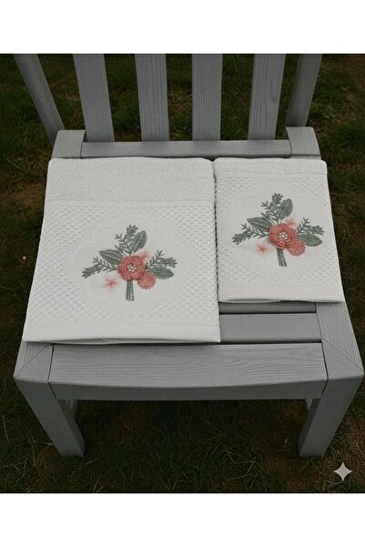 alinastore Embroidered 3D Anali Girl Cotton Towel (Cream-Yavruağzi)