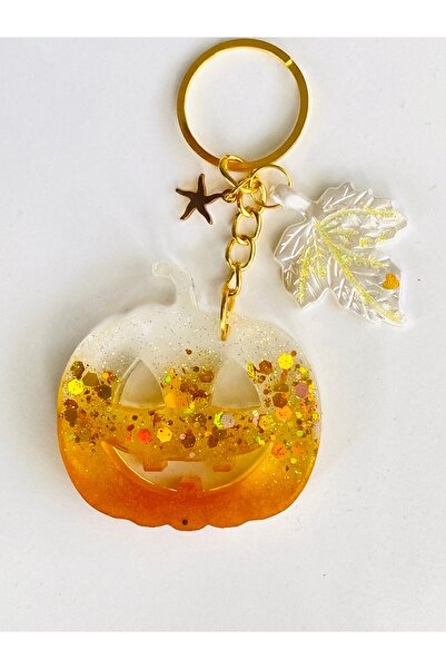 Ustaeller Yellow-Orange Colored Transparent Silvery Leaf-Detail Keychain with Pumpkin Figure