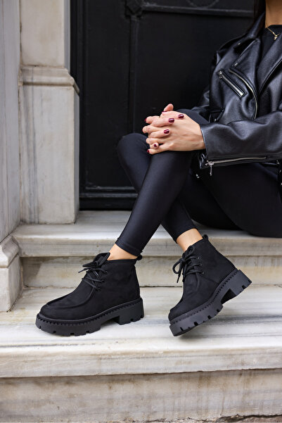ANGELİNA JONES Dorina Women's Black Suede Boot with Lace-Up Detail