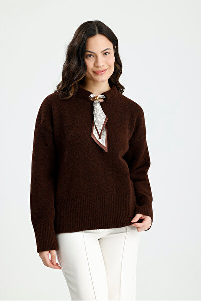 Butik Kadın Fularlı Yaka Jazz Kazak