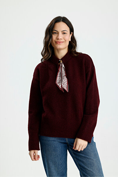 Butik Kadın Fularlı Yaka Jazz Kazak