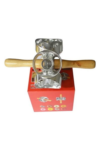 Generic Manual metal grinder, manual meat grinder with wooden handle, household grinding machine