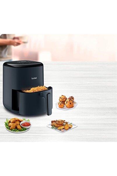 TEFAL Air Fryer 3 Litre, digital with 10 presets, 1330W, Black, EY14584