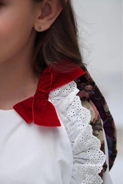 Alesaei-mondo tondo Girls' white blouse with bow 7112