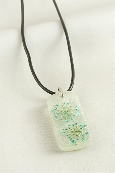 cleovibe Sultanotu Rectangular Epoxy Pendant