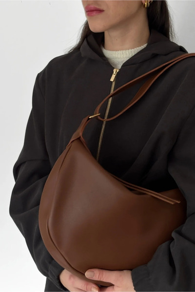 Cersei Geantă de umăr pentru femei Soft Casual Crescent Baguette, maro