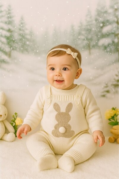Superbaby Knitted baby jumpsuit with bunny - Soft and comfortable