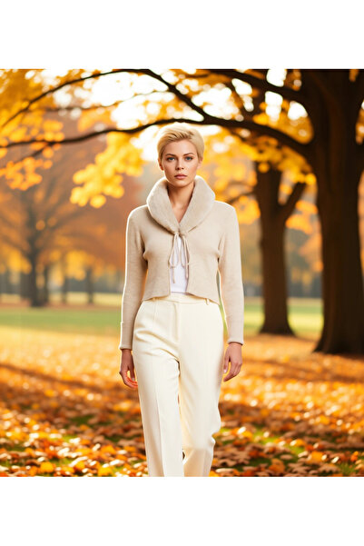 BENERLY Kadın Suni Kürk Yakalı Bağlama Detaylı Fitted Crop Triko Hırka Şık Ve...