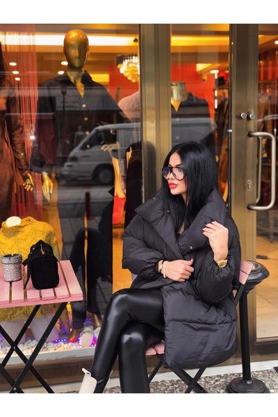 MODA ÇIT ÇIT DETAYLIRAHAT KALIP SİYAH ŞİŞME MONT