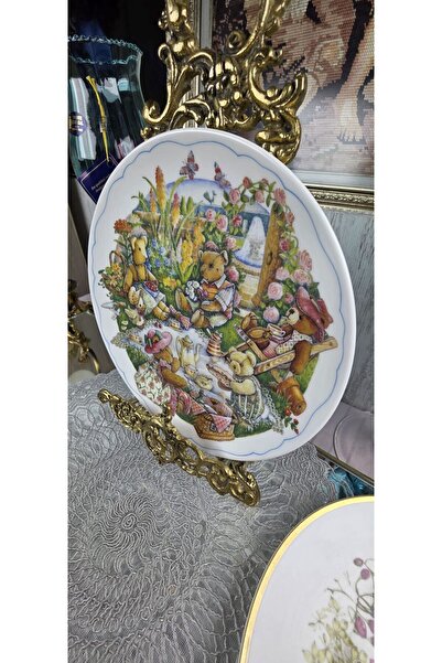 Bavaria Fine China Porcelain Hand Painting Wall Plate Model 1 21.5 cm Size