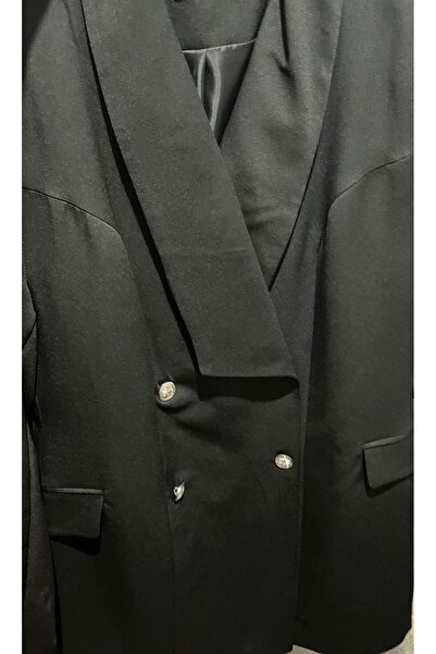 Hayat Boutique Women's Black Buttoned Blazer Jacket