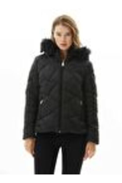 Selen Siyah Kadın Kapüşon Standart Desenli Mont 24KSL6117