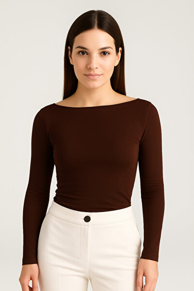 RABTEKS Γυναικεία καφέ μπλούζα με μακρύ μανίκι με λαιμόκοψη καγιάκ