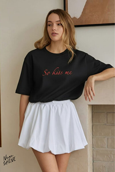 New Shine تي شيرت So Kiss Me مطبوع قصة فضفاضة