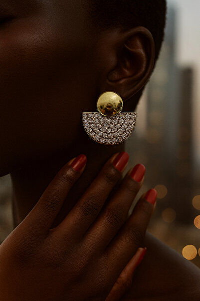 PaminBags Aksesuar أقراط على شكل حرف D مرصعة بحجر الزركون LNS-0036