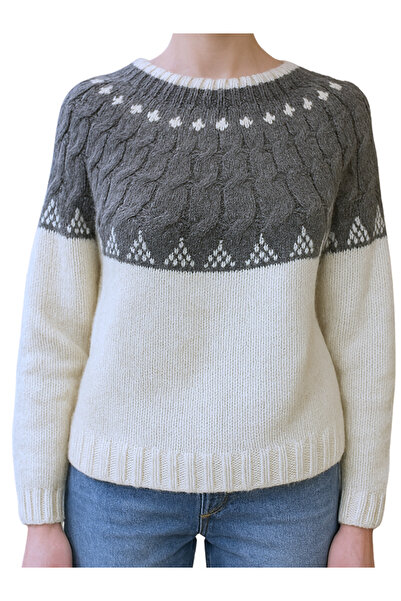 Qualia Butik Women's Ethnic Patterned Sweater