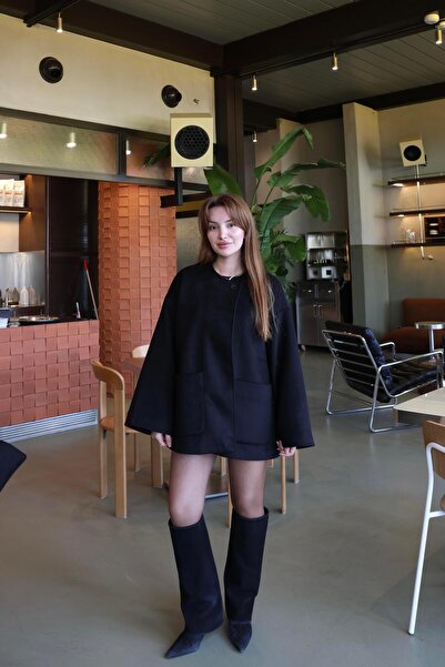 BAŞARAN Black Coat with Ties