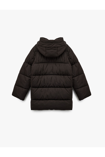 Koton Φουσκωτό παλτό με μακρύ μανίκι με φερμουάρ K με κουκούλα O oversized