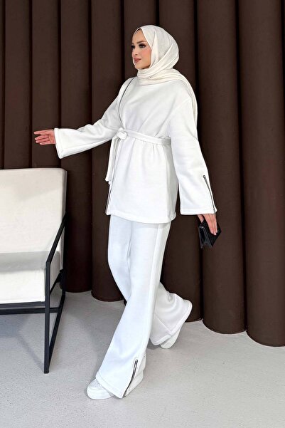 Melike Tatar Σετ με φερμουάρ με τρεις κλωστές 76-5504