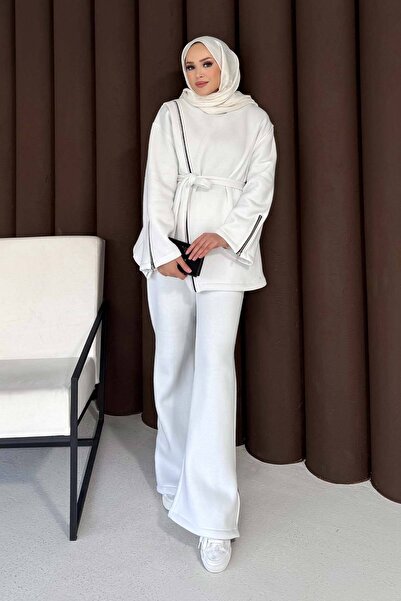 Melike Tatar Σετ με φερμουάρ με τρεις κλωστές 76-5504