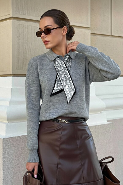 NEWCO Светр з коміром-поло і шарфом