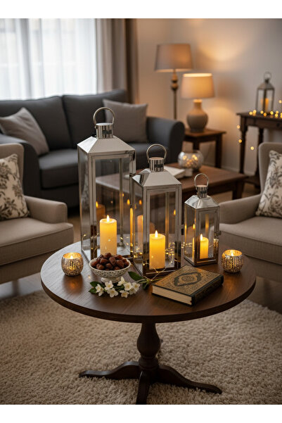 Living مجموعة من الفوانيس المعدنية مع زجاج شفاف لإضاءة أنيقة وأجواء دافئة