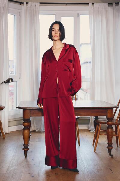 Pull & Bear Saten yüzeyli pijama