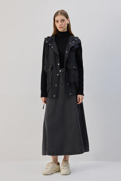 Touché Privé Hooded Oversized Vest