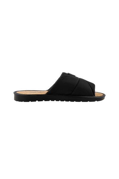 Belsta Women's black slippers, size 39