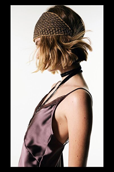 Pull & Bear Boncuklu taç