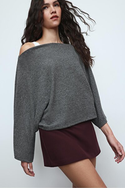 Stradivarius Boat neck cape top