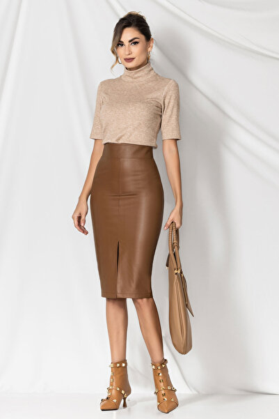 Pretty Girl Short-sleeved turtleneck blouse with high collar