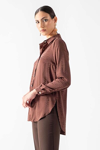 Spazio Ormeo Erkek Yaka Zebra Desen Klasik Gömlek KAHVE