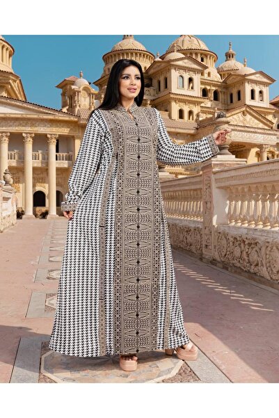 AFandina Saudi jalabiya with luxurious embroidery