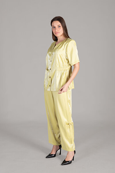 GUMANIZE Women's V-Neck Jacket Pants Set