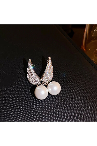 GlaMLo Accessories Wing Earrings with Crystals and Pearl