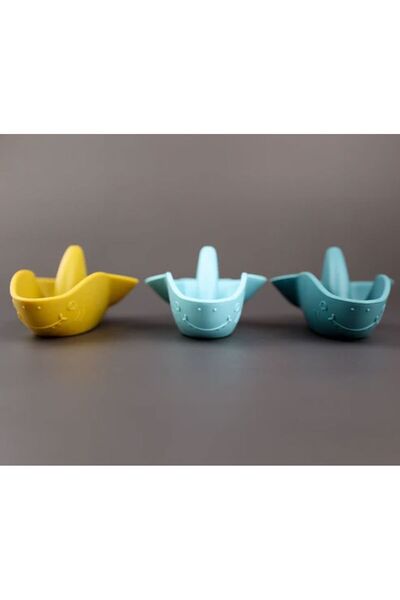 Pitikot Shark Shaped Bath Boat Set, Water Toy for Kids, Stackable and Floating