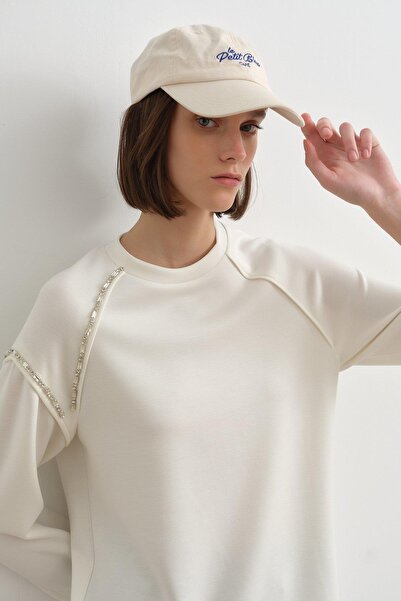 Nihan Stone Detailed Knitted Sweatshirt