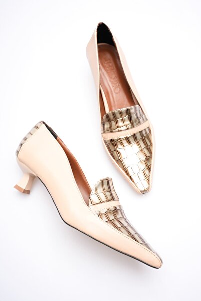 MARCHEO Elsie Women's Beige Gold Crocodile Short Heeled Shoes