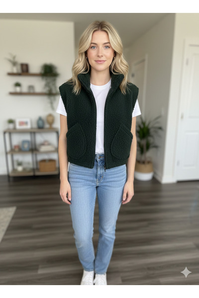 TUBA TOPTAŞ Plush Crop Bomber Vest